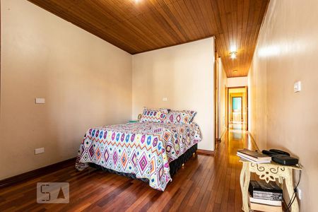 Casa à venda com 500m², 5 quartos e 3 vagasQuarto 1 suíte 