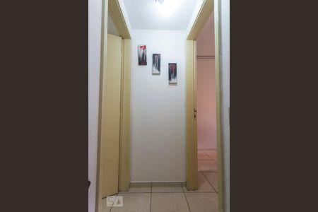 Apartamento à venda com 80m², 2 quartos e 1 vaga Apartamento à venda com 80m², 2 quartos e 1 vagaCorredor
