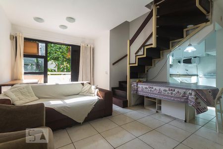 Apartamento à venda com 80m², 2 quartos e 1 vaga Apartamento à venda com 80m², 2 quartos e 1 vagaSala