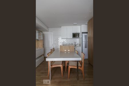 Sala de apartamento para alugar com 2 quartos, 70m² em Vila Nova Conceição, São Paulo