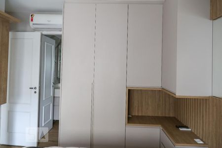 Apartamento para alugar com 70m², 2 quartos e 1 vagaSuíte