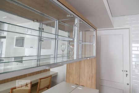 Sala de apartamento para alugar com 2 quartos, 70m² em Vila Nova Conceição, São Paulo