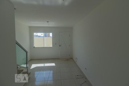 Sala de casa de condomínio para alugar com 2 quartos, 105m² em Vila Dom Pedro Ii, São Paulo