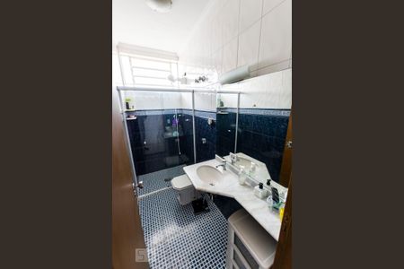 Casa à venda com 336m², 5 quartos e 3 vagasEdícula - Banheiro