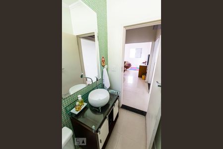 Lavabo de casa à venda com 5 quartos, 336m² em Jardim da Saúde, São Paulo