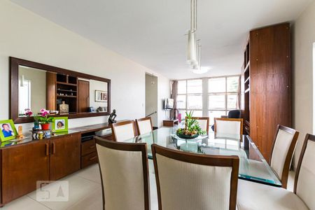 Sala de casa à venda com 5 quartos, 336m² em Jardim da Saúde, São Paulo