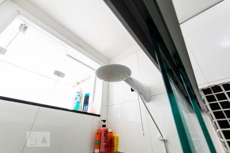 Casa à venda com 336m², 5 quartos e 3 vagasBanheiro social