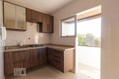 Cozinha de apartamento à venda com 1 quarto, 43m² em Santa Maria Goretti, Porto Alegre