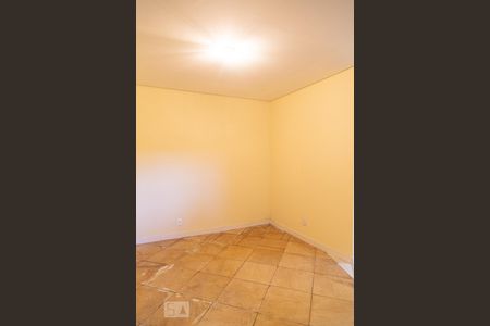 Quarto de kitnet/studio para alugar com 1 quarto, 30m² em Santa Efigênia, Belo Horizonte