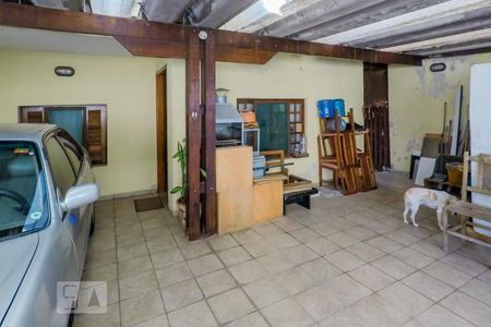 Casa à venda com 170m², 3 quartos e 2 vagasGaragem