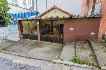 Casa à venda com 170m², 3 quartos e 2 vagasFachada