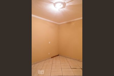 Studio para alugar com 30m², 1 quarto e sem vaga Studio para alugar com 30m², 1 quarto e sem vagaQuarto