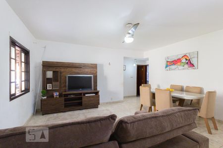 Casa à venda com 2 quartos, 71m² em Anil, Rio de Janeiro