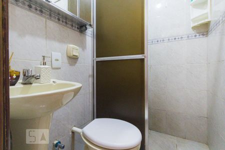 Casa à venda com 71m², 2 quartos e 1 vagaBanheiro Social