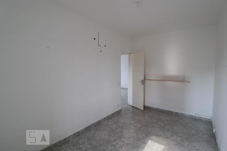 Dormitório 2 de apartamento à venda com 2 quartos, 70m² em Jardim Barbosa, Guarulhos
