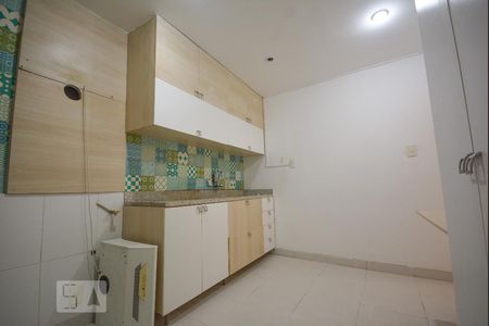 Apartamento à venda com 67m², 2 quartos e sem vagaCozinha