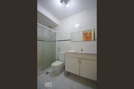 Apartamento à venda com 67m², 2 quartos e sem vagaBanheiro Social