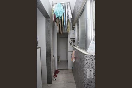 Apartamento à venda com 105m², 3 quartos e 1 vagaÁrea de Serviço