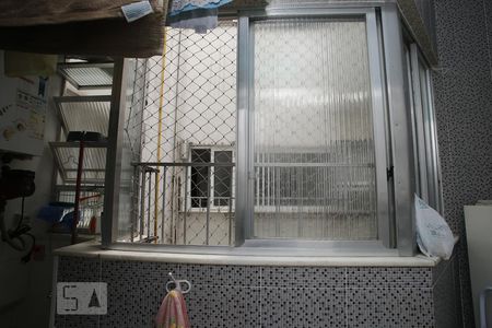 Apartamento à venda com 105m², 3 quartos e 1 vagaÁrea de Serviço