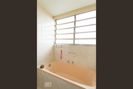 Apartamento para alugar com 200m², 3 quartos e 1 vagaBanheiro da Suíte