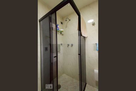 Apartamento para alugar com 200m², 3 quartos e 1 vagaBanheiro 