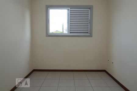 Quarto 2 de apartamento para alugar com 2 quartos, 70m² em Vila Lucy, Sorocaba