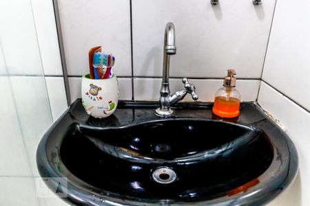 Apartamento para alugar com 50m², 2 quartos e sem vagaBanheiro