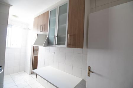 Apartamento à venda com 55m², 2 quartos e 2 vagas Apartamento à venda com 55m², 2 quartos e 2 vagasCozinha