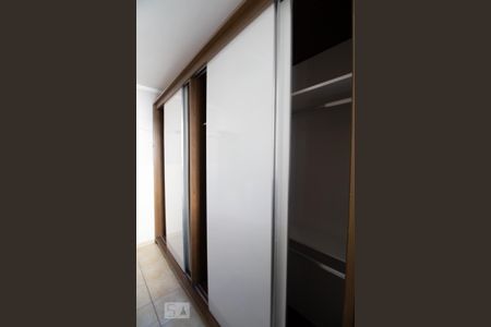Apartamento à venda com 55m², 2 quartos e 2 vagas Apartamento à venda com 55m², 2 quartos e 2 vagasQuarto 1