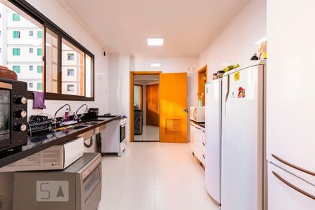 Apartamento à venda com 207m², 4 quartos e 4 vagasCozinha