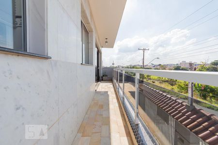 Varanda da Sala de casa à venda com 3 quartos, 377m² em Vila Pompéia, Campinas