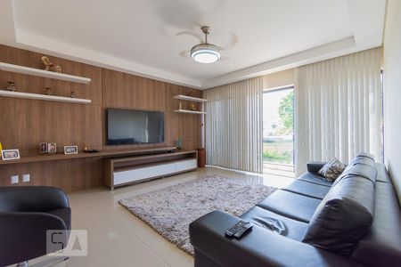 Sala de casa à venda com 3 quartos, 377m² em Vila Pompéia, Campinas