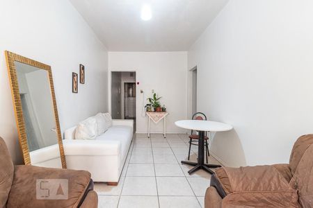 Sala de apartamento à venda com 2 quartos, 64m² em Navegantes, Porto Alegre
