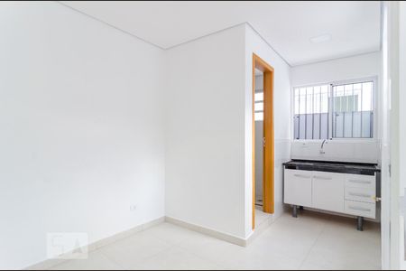 Quarto/Cozinha de kitnet/studio para alugar com 1 quarto, 17m² em Saúde, São Paulo
