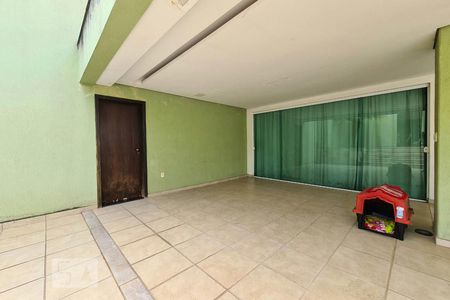 Varanda Sala de casa à venda com 4 quartos, 100m² em Castelo, Belo Horizonte