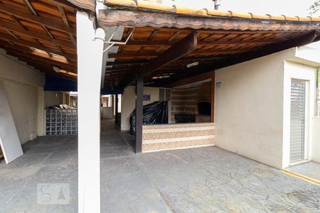 Apartamento para alugar com 60m², 2 quartos e 1 vaga Apartamento para alugar com 60m², 2 quartos e 1 vagaÁrea comum - Churrasqueira