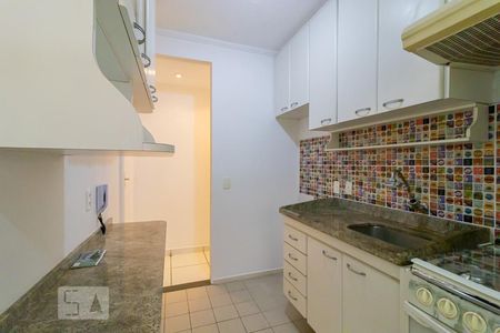 Apartamento para alugar com 60m², 2 quartos e 1 vaga Apartamento para alugar com 60m², 2 quartos e 1 vagaCozinha