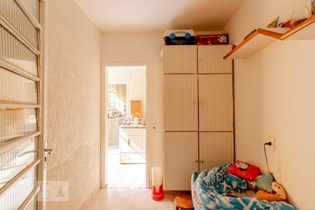 Casa à venda com 461m², 3 quartos e 4 vagas Casa à venda com 461m², 3 quartos e 4 vagasQuarto de Serviço