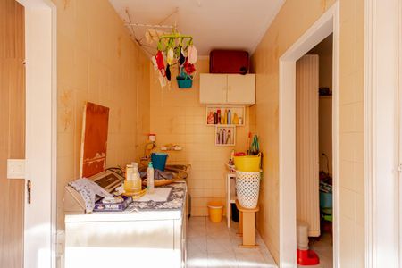 Casa à venda com 461m², 3 quartos e 4 vagas Casa à venda com 461m², 3 quartos e 4 vagasÁrea de Serviço