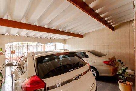 Casa à venda com 461m², 3 quartos e 4 vagas Casa à venda com 461m², 3 quartos e 4 vagasGaragem