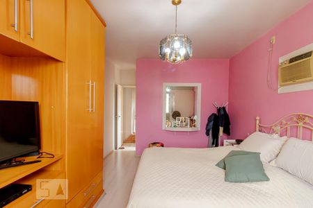 Casa à venda com 461m², 3 quartos e 4 vagas Casa à venda com 461m², 3 quartos e 4 vagasSuite