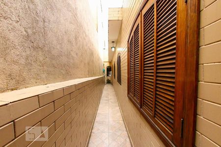 Casa para alugar com 135m², 3 quartos e 2 vagasCorredor