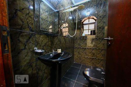 Casa para alugar com 135m², 3 quartos e 2 vagasBanheiro 2