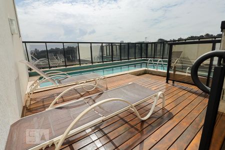Studio para alugar com 35m², 1 quarto e 1 vaga Studio para alugar com 35m², 1 quarto e 1 vagaPiscina