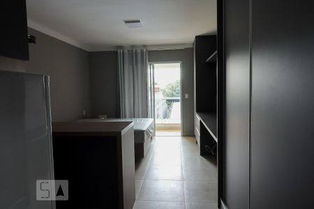 Entrada de kitnet/studio para alugar com 1 quarto, 35m² em Santa Cruz do José Jacques, Ribeirão Preto