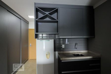 Studio para alugar com 35m², 1 quarto e 1 vaga Studio para alugar com 35m², 1 quarto e 1 vagaCozinha