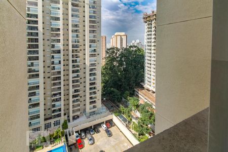 Apartamento à venda com 68m², 2 quartos e 2 vagasVista da Área de Serviço