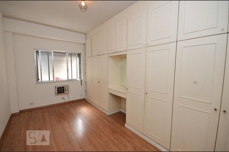 Apartamento à venda com 140m², 3 quartos e sem vagaQuarto 1