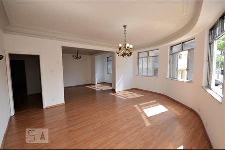 Sala de apartamento para alugar com 3 quartos, 140m² em Flamengo, Rio de Janeiro