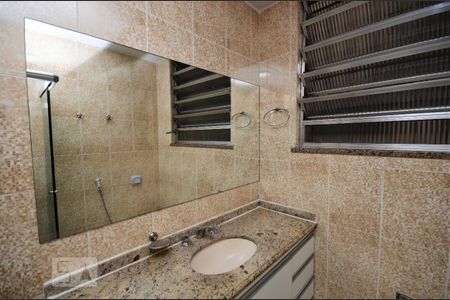 Banheiro 1 de apartamento à venda com 3 quartos, 140m² em Flamengo, Rio de Janeiro
